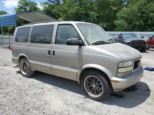 2002 GMC Safari XT