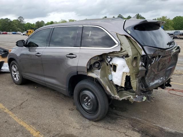 2016 Toyota Highlander LE