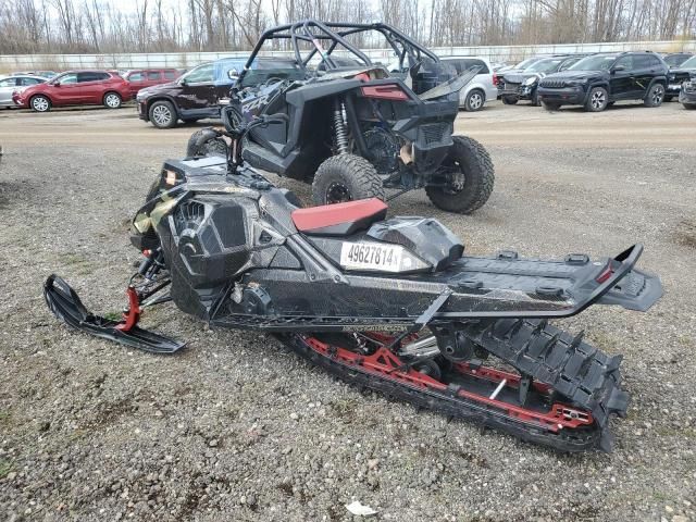 2023 Skidoo Snowmobile