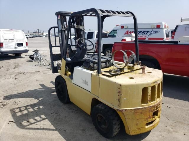 2000 Yale Forklift