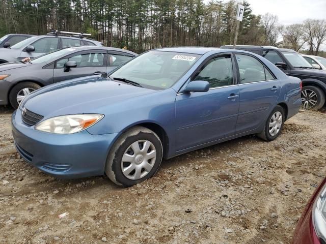 2004 Toyota Camry LE