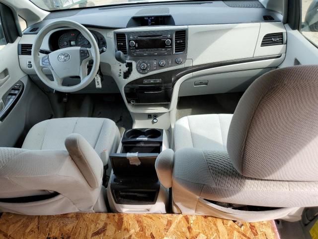 2012 Toyota Sienna LE