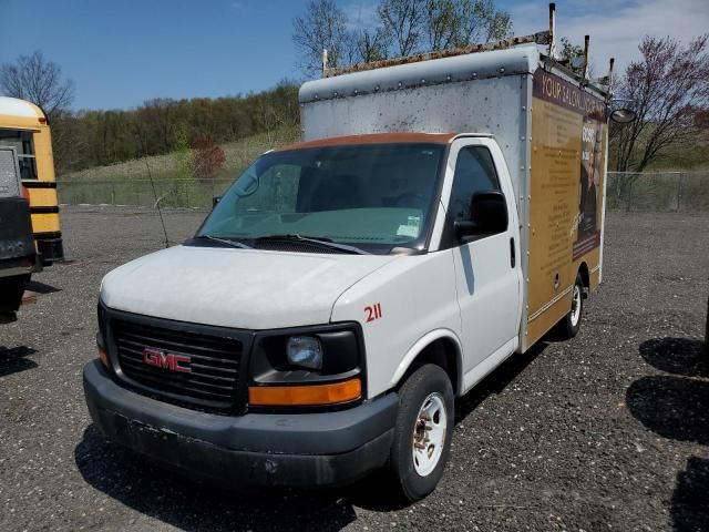 2004 GMC Savana Cutaway G3500