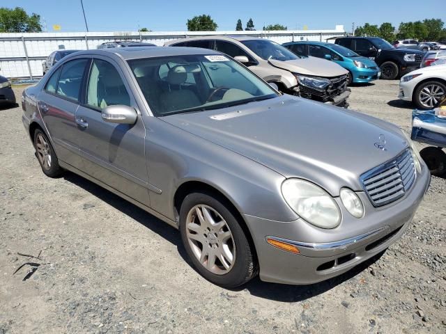 2005 Mercedes-Benz E 320