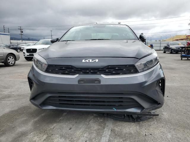 2022 KIA Forte FE