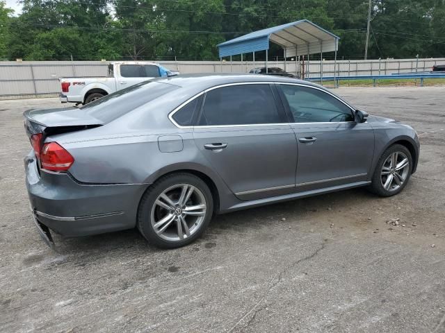 2013 Volkswagen Passat SEL