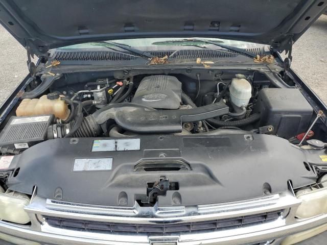 2004 Chevrolet Suburban K1500