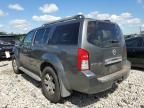 2005 Nissan Pathfinder LE