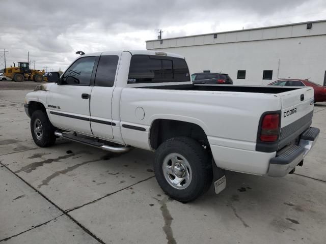 2000 Dodge RAM 1500