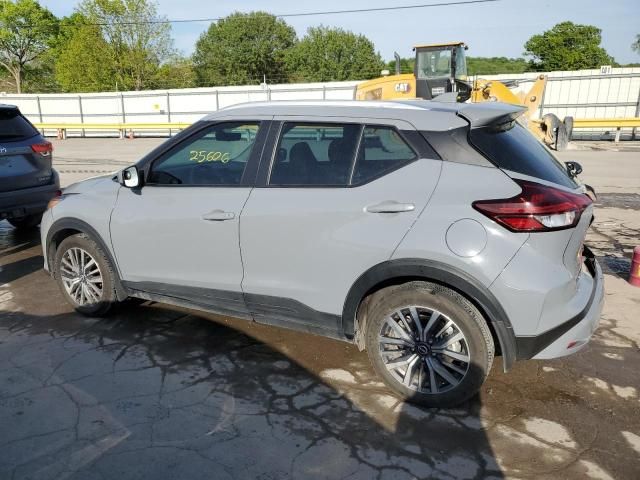 2022 Nissan Kicks SV