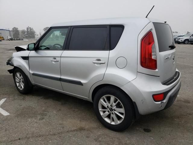 2013 KIA Soul +