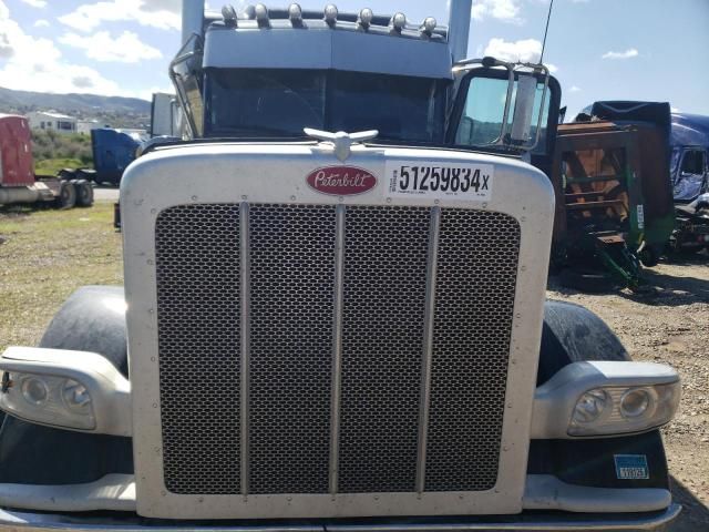 2022 Peterbilt 389