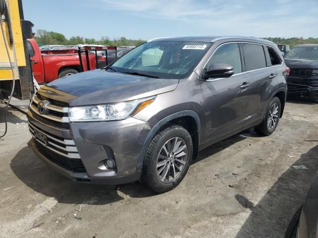 2019 Toyota Highlander SE