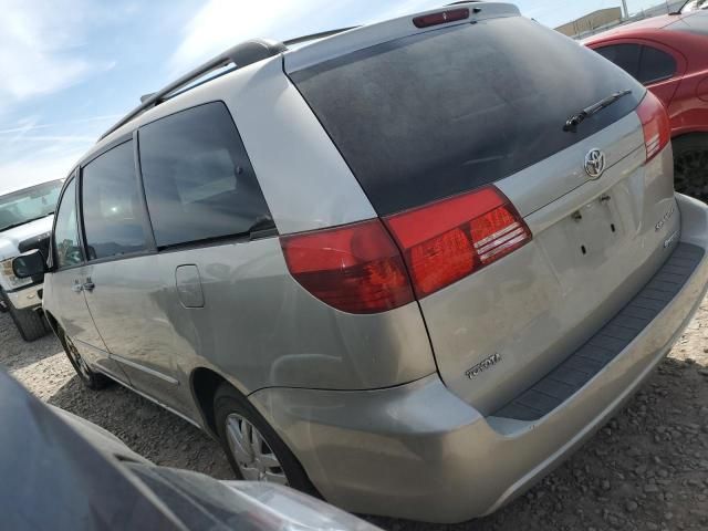 2005 Toyota Sienna CE