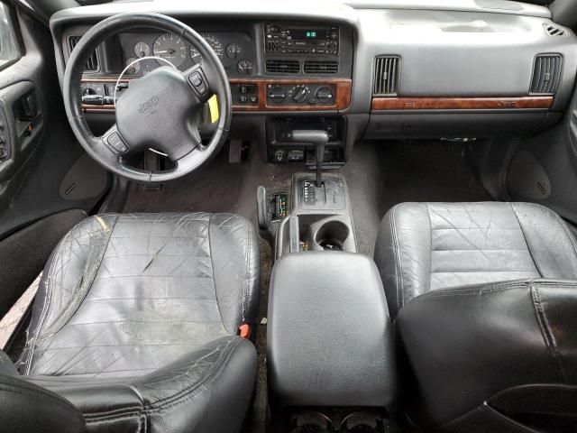 1997 Jeep Grand Cherokee Laredo