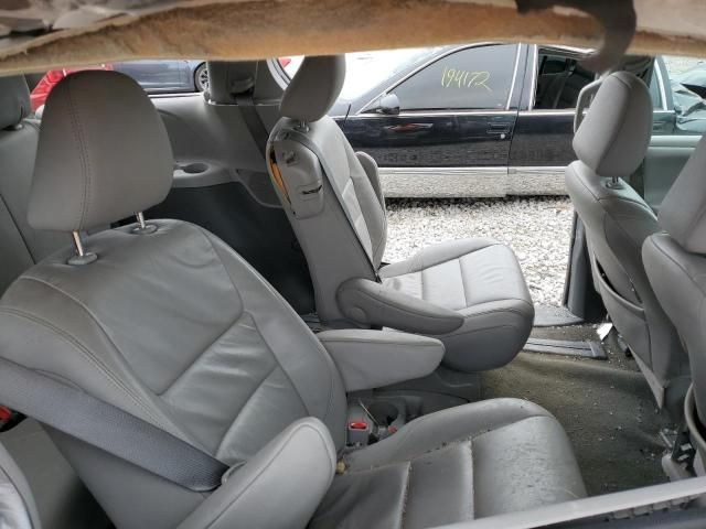 2016 Toyota Sienna XLE