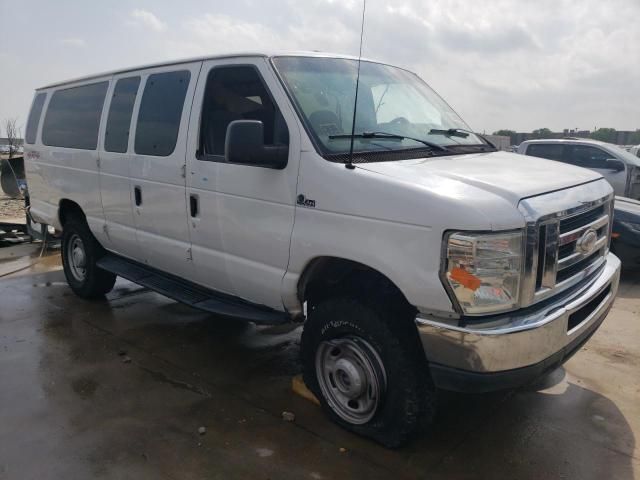 2014 Ford Econoline E350 Super Duty Wagon