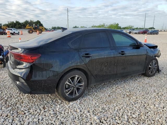 2023 KIA Forte LX