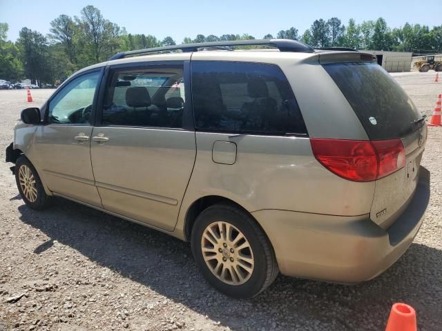 2008 Toyota Sienna LE