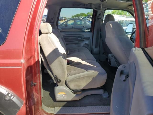 2000 Ford Excursion XLT