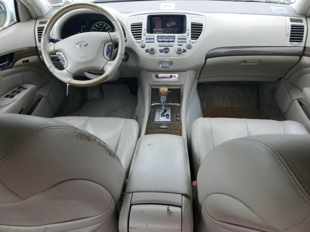 2002 Infiniti Q45