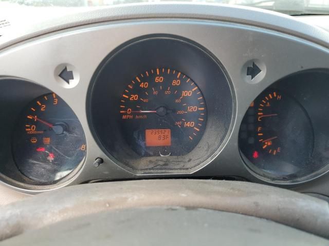 2004 Nissan Altima Base