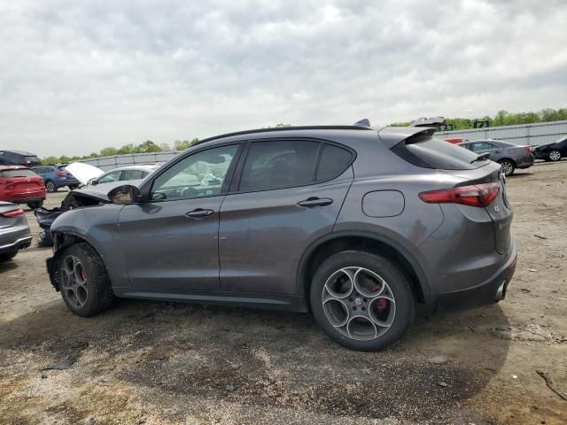 2018 Alfa Romeo Stelvio Sport