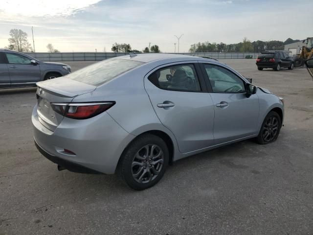 2019 Toyota Yaris L