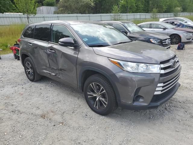 2018 Toyota Highlander LE