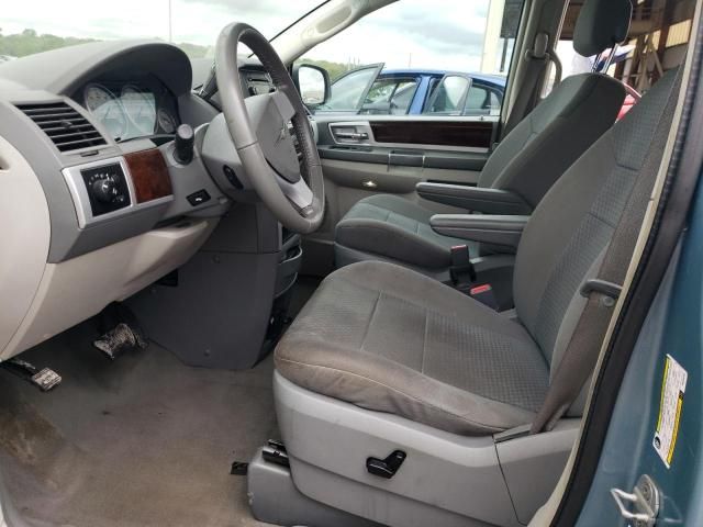 2010 Chrysler Town & Country Touring