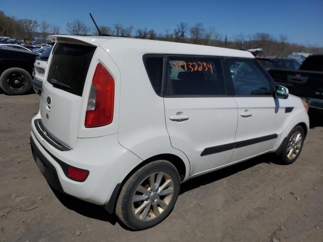 2013 KIA Soul +