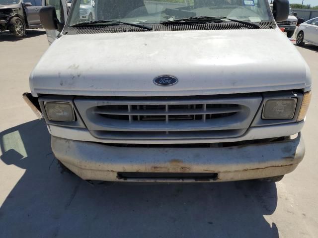 2000 Ford Econoline E250 Van