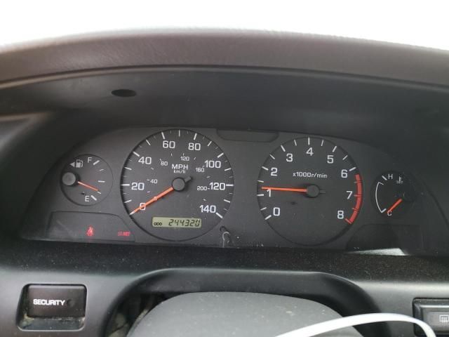 2001 Nissan Altima XE