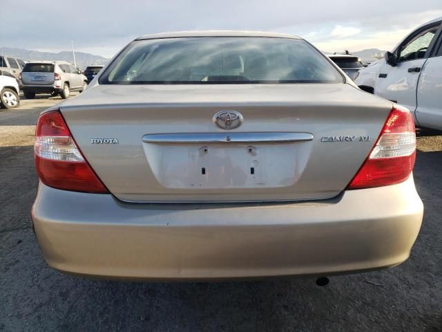 2004 Toyota Camry LE