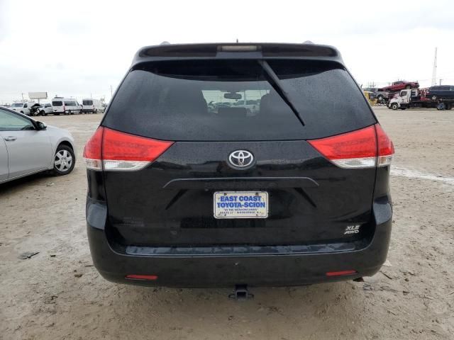 2012 Toyota Sienna XLE