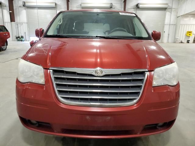 2010 Chrysler Town & Country Touring