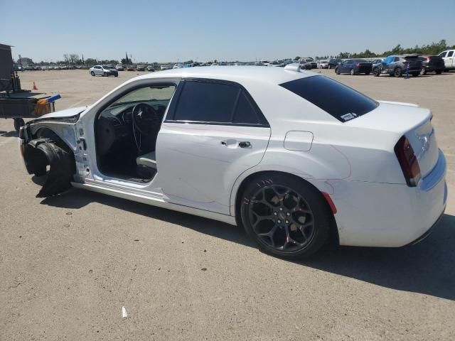 2019 Chrysler 300 Touring