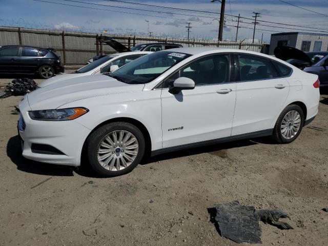 2016 Ford Fusion S Hybrid