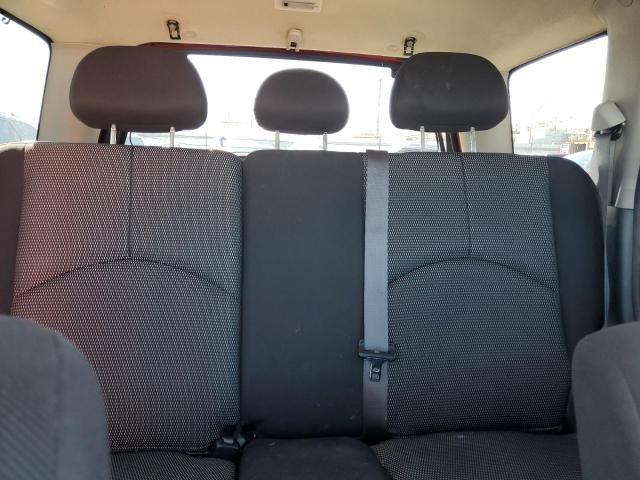 2005 Mazda Tribute s