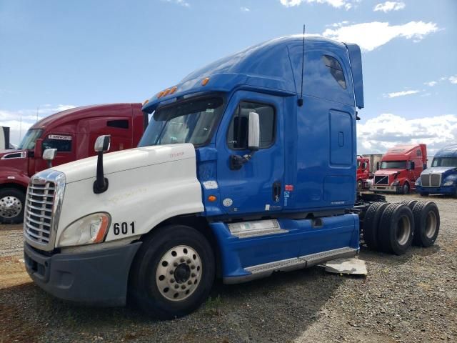 2011 Freightliner Cascadia 125