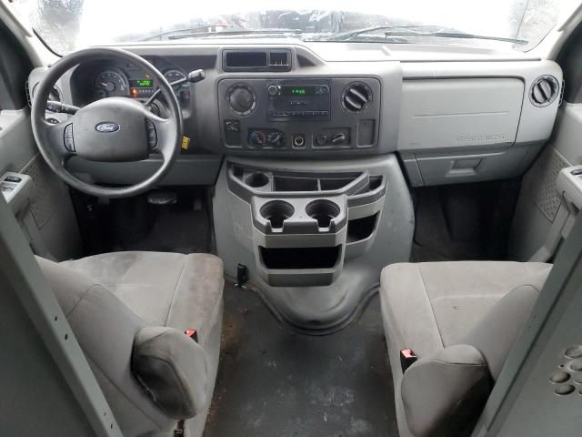 2010 Ford Econoline E250 Van