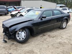 Salvage cars for sale from Copart Seaford, DE: 2005 Chrysler 300 Touring