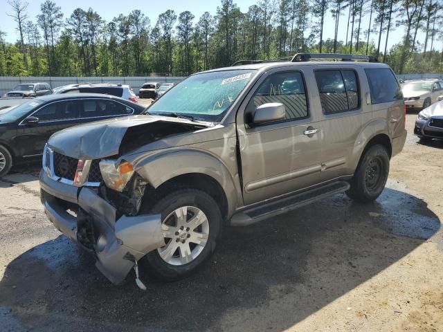 2007 Nissan Pathfinder LE