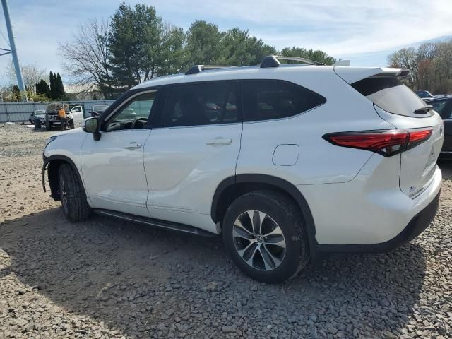 2021 Toyota Highlander XLE