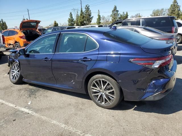 2022 Toyota Camry XLE