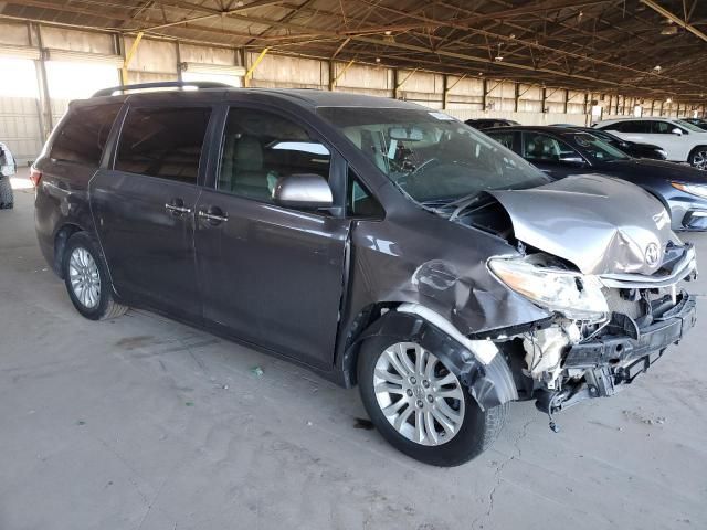 2015 Toyota Sienna XLE