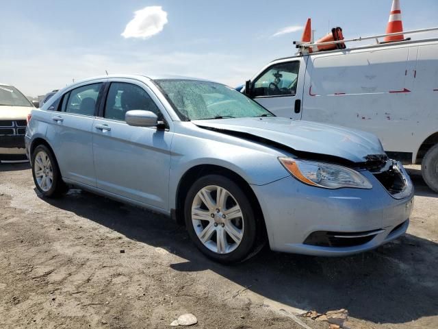 2012 Chrysler 200 Touring