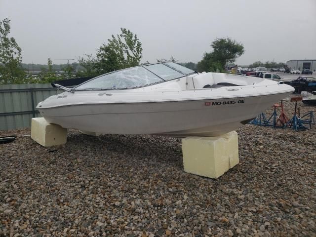 2005 Four Winds Boat