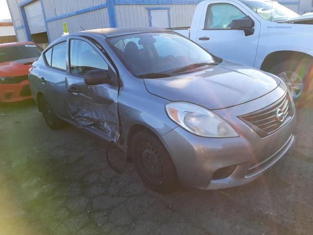 2014 Nissan Versa S