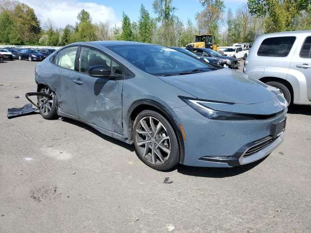 2024 Toyota Prius Prime SE